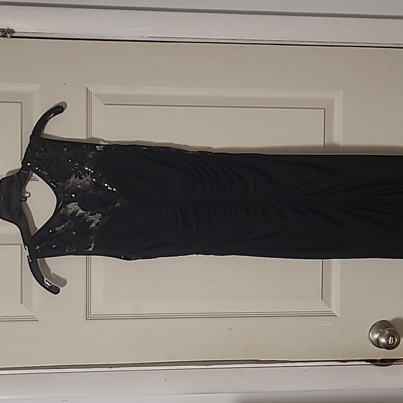 Windsor Dresses & Skirts - Long black dress